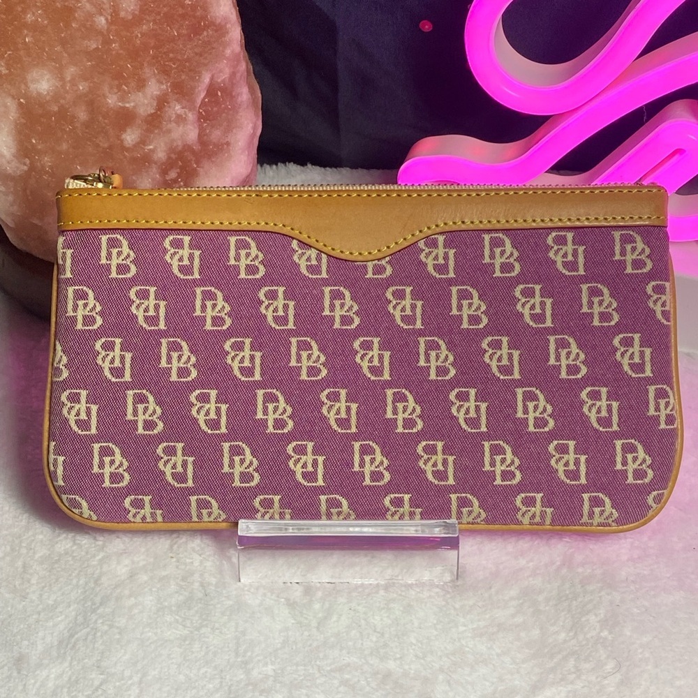 COPY - EUC Vintage Dooney & Bourke Monogram Clutch - Plum